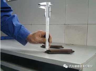 鼓式制動(dòng)器,摩托車(chē)剎車(chē)圈,輪轂剎車(chē)圈,Drum brake,摩托車(chē)制動(dòng)鐵套