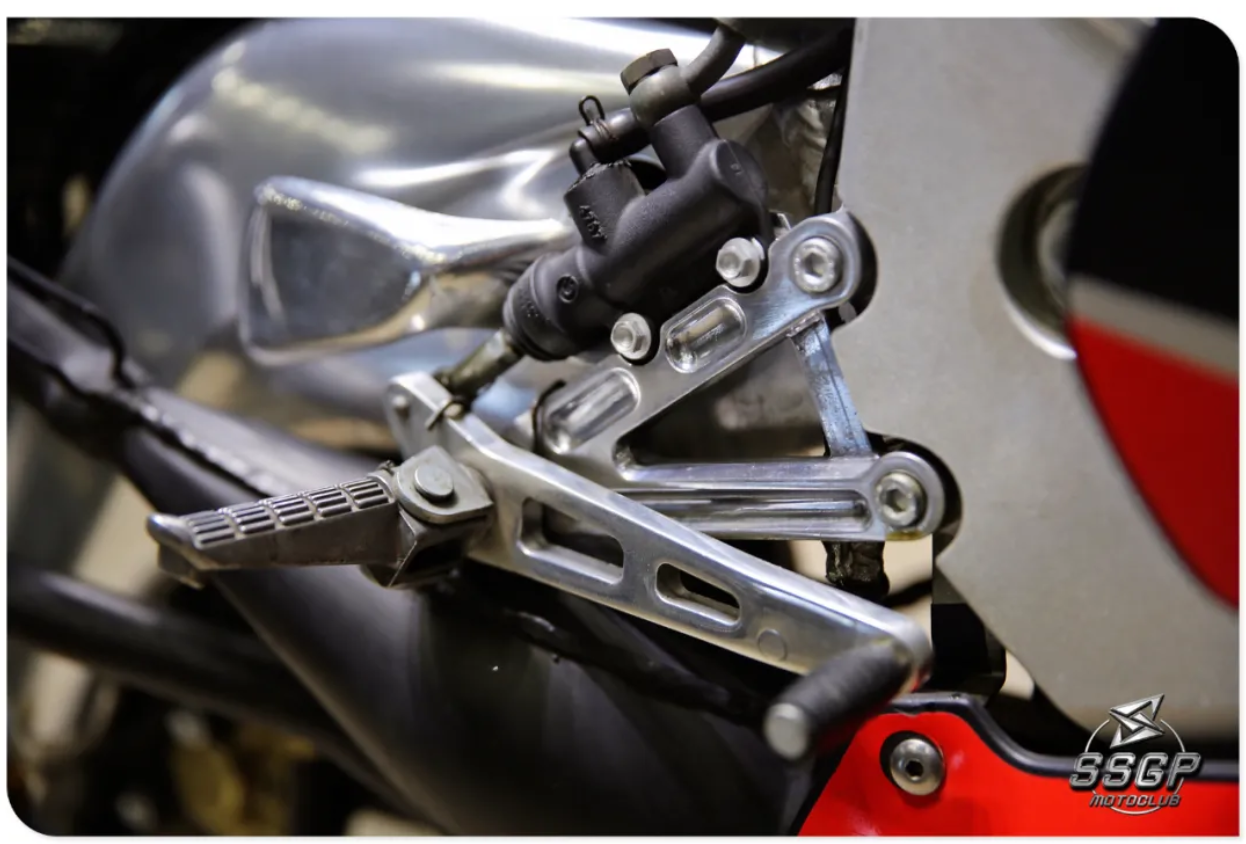 鼓式制動(dòng)器,摩托車(chē)剎車(chē)圈,輪轂剎車(chē)圈,Drum brake,摩托車(chē)制動(dòng)鐵套