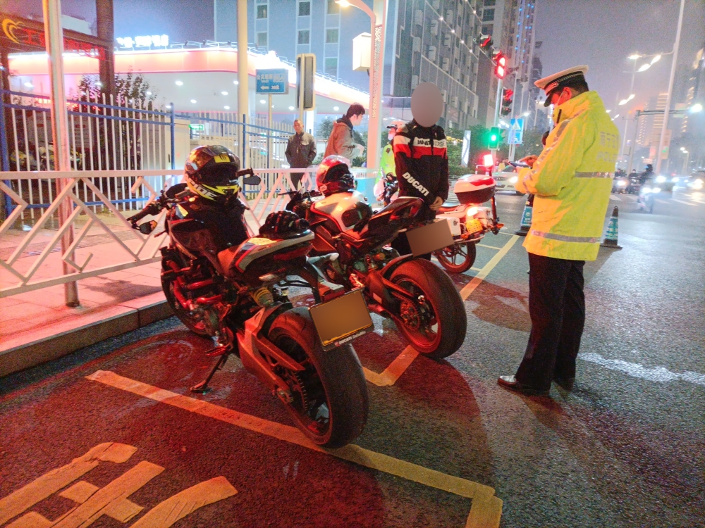 鼓式制動(dòng)器,摩托車(chē)剎車(chē)圈,輪轂剎車(chē)圈,Drum brake,摩托車(chē)制動(dòng)鐵套